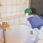 Apartment 2 Bedroom Lovely In Jesberg - Densberg