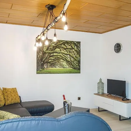 2 Bedroom Lovely In Jesberg - * Densberg